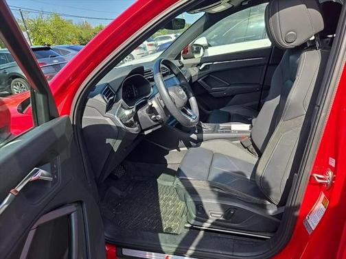 2021 Audi Q3 45 S line Premium