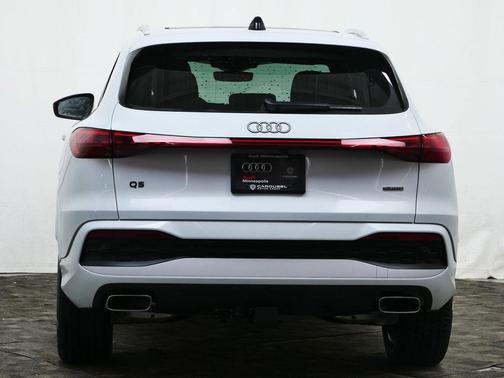 2025 Audi Q5 Premium Plus