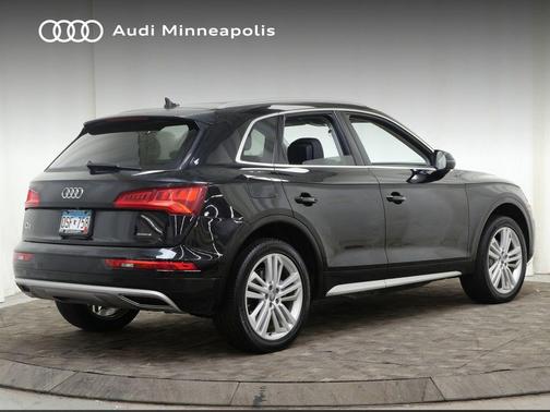 2019 Audi Q5 2.0T Premium Plus