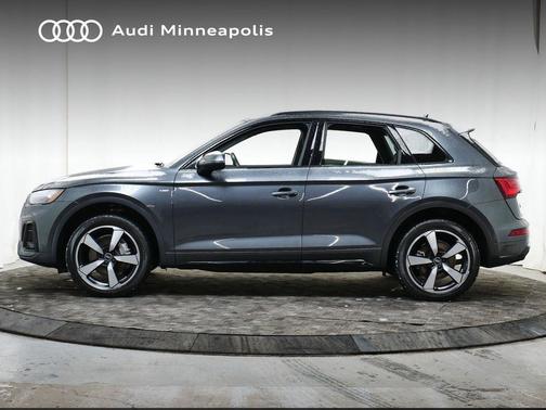 2023 Audi Q5 45 S line Premium Plus
