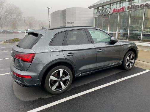 2023 Audi Q5 45 S line Premium Plus