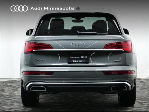 2024 Audi Q5 45 S line Premium