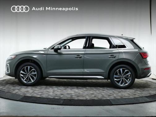 2024 Audi Q5 45 S line Premium