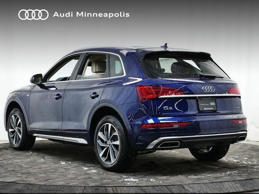 2023 Audi Q5 45 S line Premium