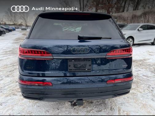 2024 Audi Q7 55 Prestige