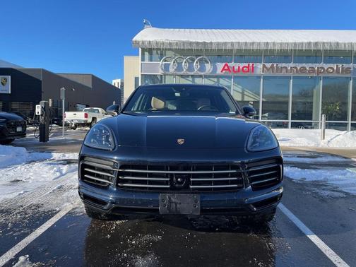 2019 Porsche Cayenne Cayenne