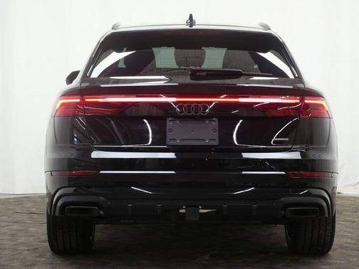 2026 Audi Q8 55 Premium Plus