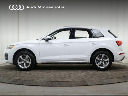 2023 Audi Q5 40 Premium