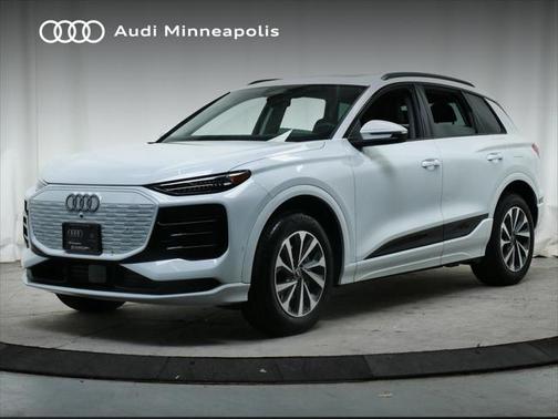2025 Audi Q6 e-tron Premium Plus quattro