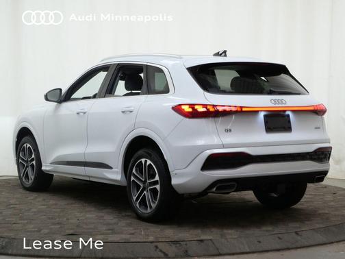 2025 Audi Q5 Premium TFSI quattro S tronic