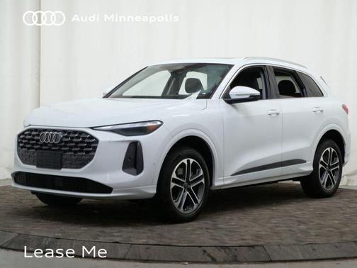 2025 Audi Q5 Premium TFSI quattro S tronic