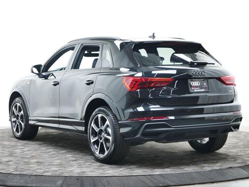 2025 Audi Q3 45 S line Premium Plus