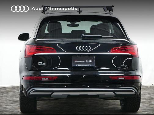 2023 Audi Q5 40 Premium Plus