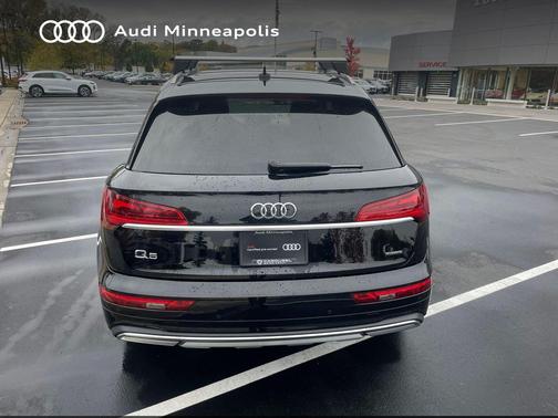 2023 Audi Q5 40 Premium Plus