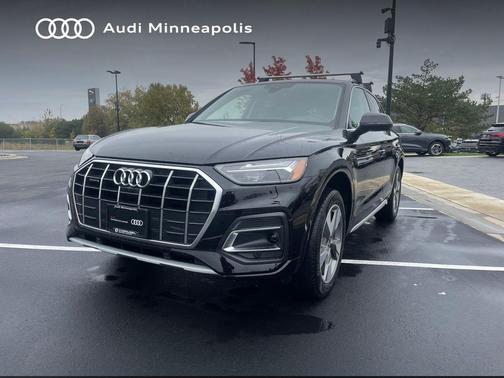 2023 Audi Q5 40 Premium Plus