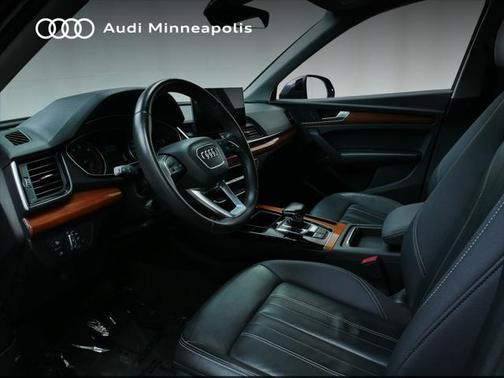 2022 Audi Q5 45 S line Premium