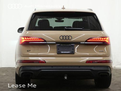 2025 Audi Q7 55 Prestige