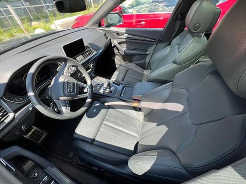 2020 Audi SQ5 3.0T Premium Plus