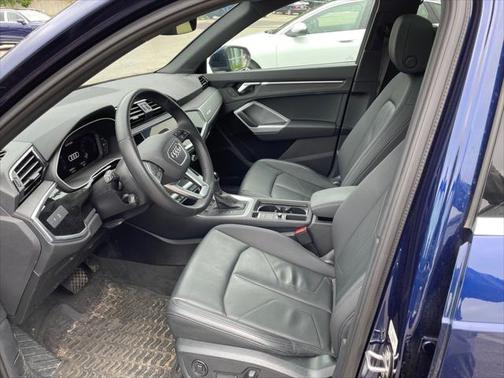 2023 Audi Q3 45 S line Premium Plus