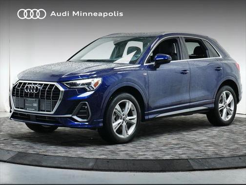 2023 Audi Q3 45 S line Premium Plus