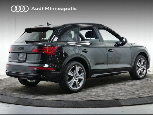 2025 Audi Q5 45 S line Premium