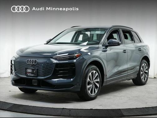 2025 Audi Q6 e-tron Premium Plus quattro
