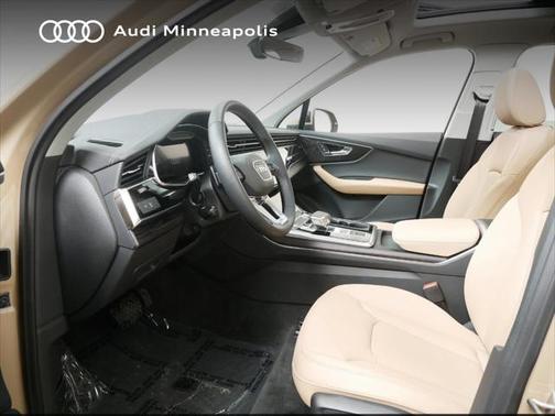 2025 Audi Q7 45 Premium
