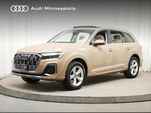 2025 Audi Q7 45 Premium