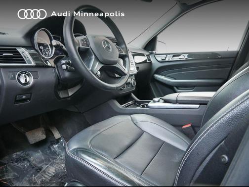 2015 Mercedes-Benz M-Class 4MATIC