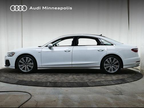 2022 Audi A8 L 55 TFSI quattro Tiptronic