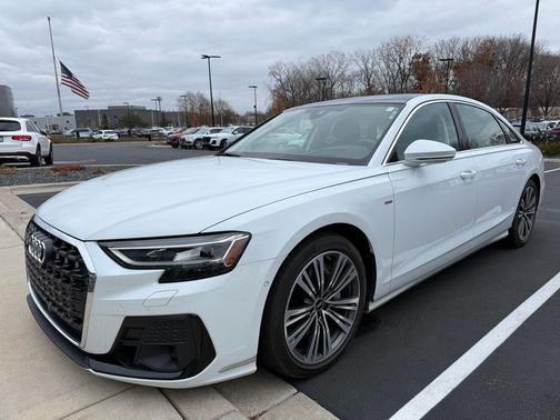 2022 Audi A8 L 55 TFSI quattro Tiptronic