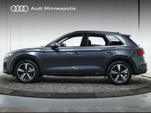 2023 Audi Q5 45 S line Premium Plus