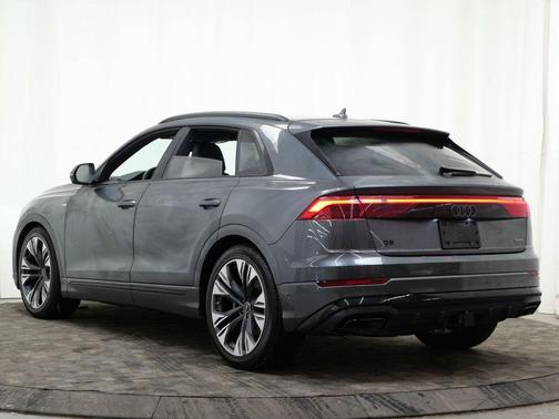 2026 Audi Q8 55 Premium Plus