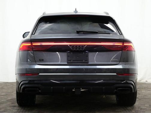 2026 Audi Q8 55 Premium Plus