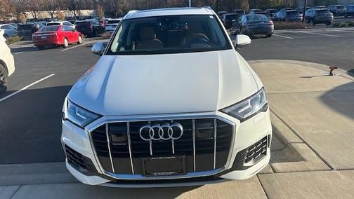2024 Audi Q7 45 Premium