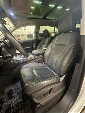 2023 Audi Q8 55 Premium Plus