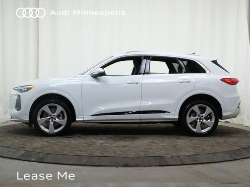 2025 Audi Q5 Premium Plus TFSI quattro S tronic