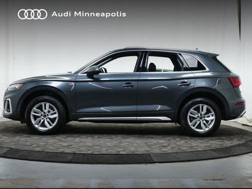 2022 Audi Q5 45 S line Premium