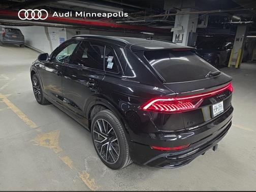 Mythos Black Metallic 2023 Audi Q8 55 Premium Plus