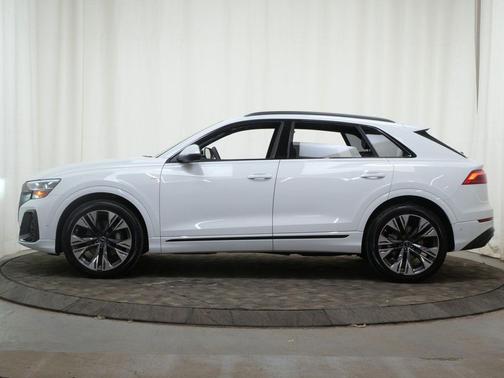 2026 Audi Q8 55 Premium Plus