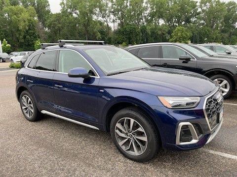 2022 Audi Q5 45 S line Premium Plus