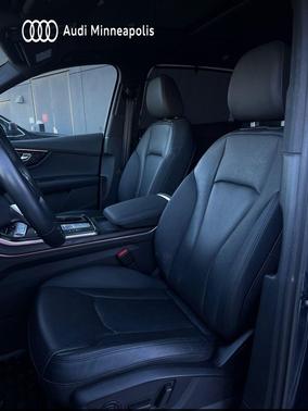 2023 Audi Q7 55 Prestige