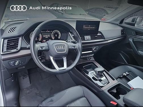 2023 Audi Q5 45 S line Premium Plus