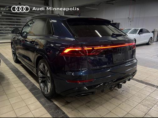 2025 Audi Q8 55 Premium Plus