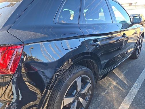 2023 Audi Q5 45 S line Premium Plus