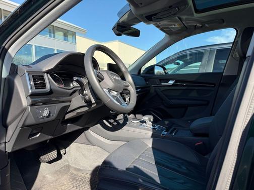 2020 Audi Q5 45 Premium