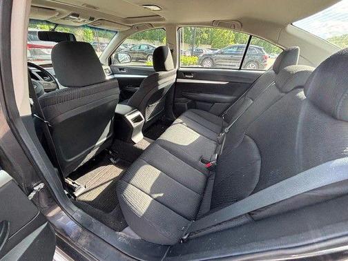 2011 Subaru Legacy Premium