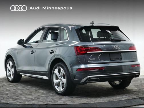 2022 Audi Q5 45 S line Premium Plus