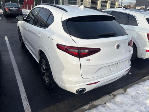 2020 Alfa Romeo Stelvio Ti Sport