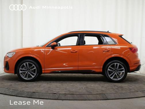 2025 Audi Q3 Premium 45 TFSI S line quattro Tiptronic